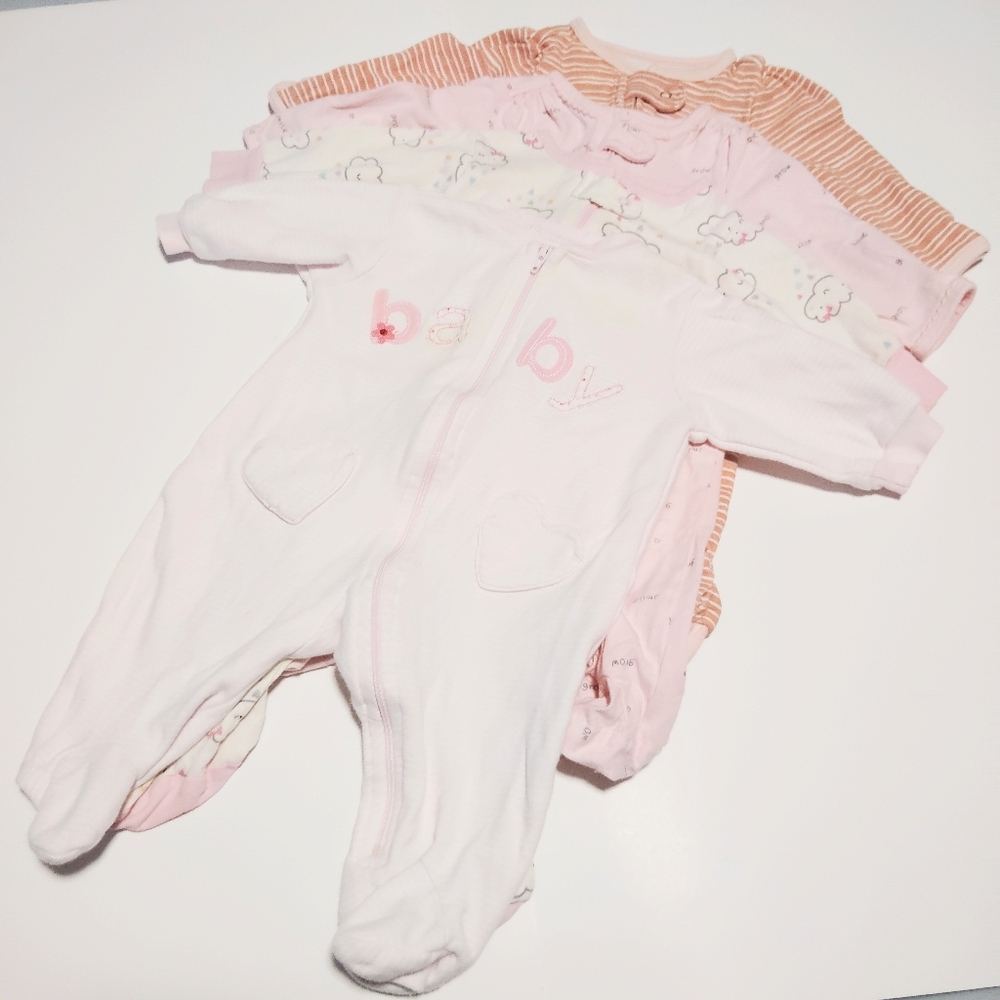 Lot of 4 Baby Girl Footed Sleepers Sz 3 M w/ Full Zipper Soft Cozy & Comfy